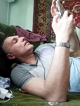 Pineapple04 online show from March 1, 2025, 12:01 pm