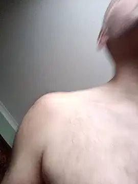 Pineapple04 online show from January 14, 2026, 5:57 am