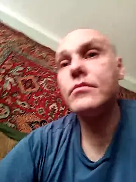 Pineapple04 online show from May 3, 2026, 4:07 am