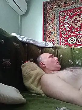 Pineapple04 online show from June 9, 2026, 1:23 pm