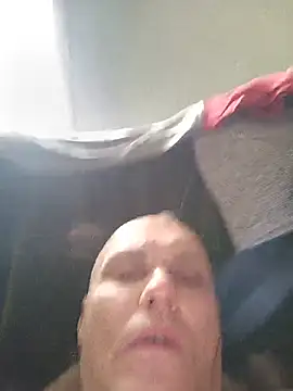 Pineapple04 online show from July 9, 2026, 6:17 am