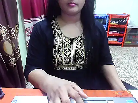 Snapshot of LovelyRose69 chatting on November 1, 2025, 11:56 am LovelyRose69 online show from November 1, 2025, 11:56 am