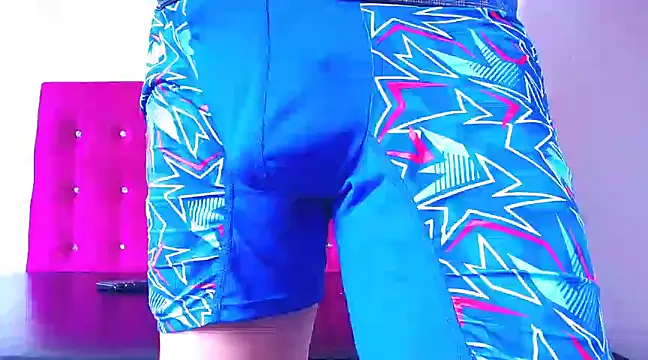 ADAM HOT online show from December 6, 2024, 5:22 pm