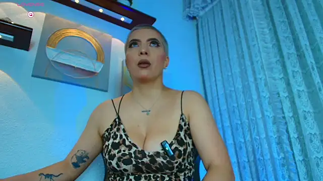 Snapshot of Camila_Chainn chatting on September 10, 2025, 7:52 am Camila Chainn online show from September 10, 2025, 7:52 am