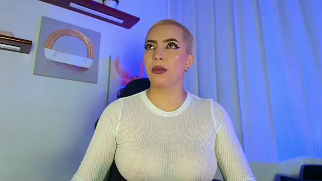 Snapshot of Camila_Chainn chatting on October 2, 2025, 4:03 pm Camila Chainn online show from October 2, 2025, 4:03 pm