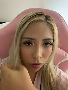 Sofy Softtt online show from June 4, 2026, 3:23 am