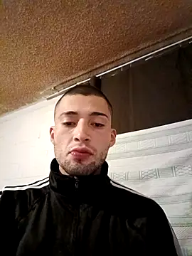 Snapshot of Suggarwhite18CM chatting on October 13, 2025, 5:07 am Suggarwhite18CM online show from October 13, 2025, 5:07 am