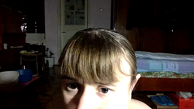 KlavdiaPetrivna online show from December 4, 2025, 8:17 pm