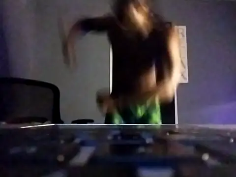 Snapshot of shomeagudtyme chatting on November 16, 2025, 2:17 am shomeagudtyme online show from November 16, 2025, 2:17 am