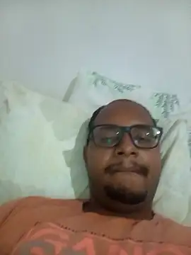 israelsafadinho online show from April 14, 2026, 8:15 pm