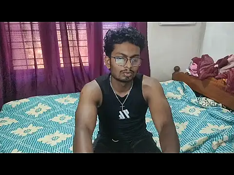 Alfread rofan online show from April 10, 2026, 7:02 am