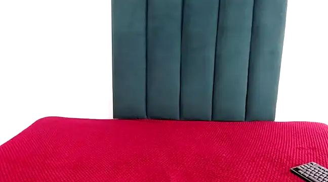 Hot-Assy online show from January 10, 2025, 9:31 pm