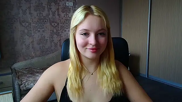 Milka kiss  online show from March 25, 2026, 12:22 pm