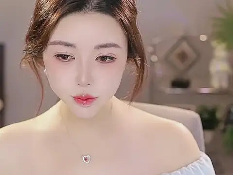 Qiaoqiao  online show from January 8, 2026, 4:20 pm