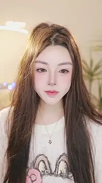 Qiaoqiao  online show from June 4, 2026, 4:13 pm