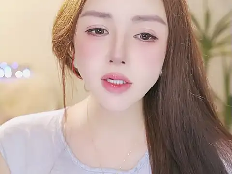 Qiaoqiao  online show from June 13, 2026, 4:38 pm