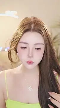 Qiaoqiao  online show from June 16, 2026, 4:09 pm