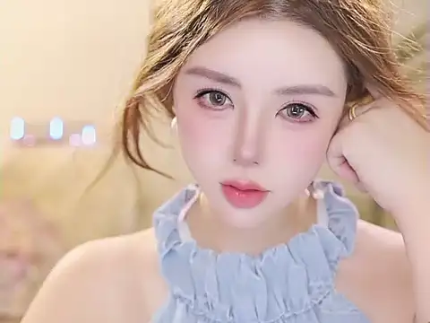 Snapshot of Qiaoqiao_ chatting on July 6, 2026, 4:09 pm Qiaoqiao online show from July 6, 2026, 4:09 pm