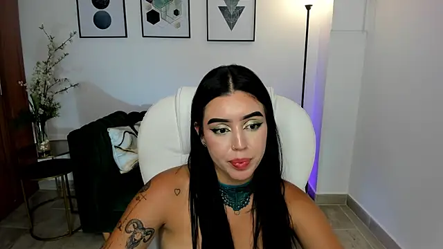 Snapshot of zoee_jackson chatting on January 19, 2025, 12:49 am zoee jackson online show from January 19, 2025, 12:49 am