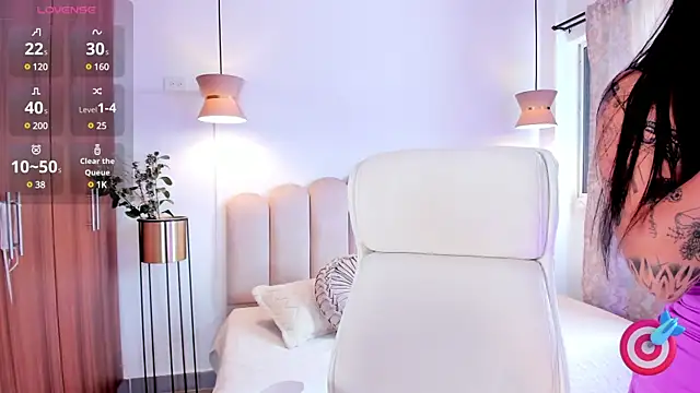 Snapshot of zoee_jackson chatting on February 24, 2025, 6:47 pm zoee jackson online show from February 24, 2025, 6:47 pm