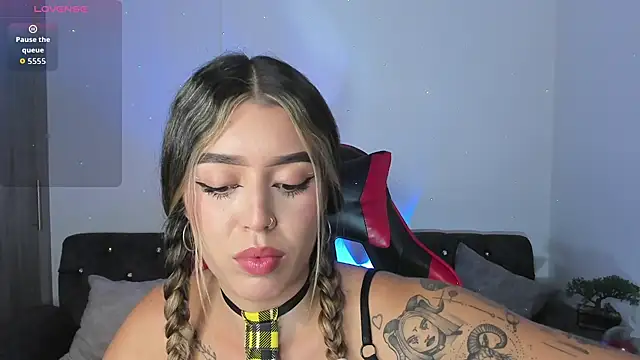 Snapshot of zoee_jackson chatting on October 14, 2025, 2:56 am zoee jackson online show from October 14, 2025, 2:56 am