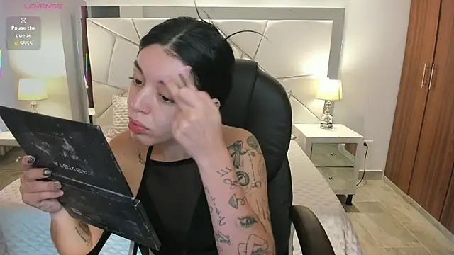 Snapshot of zoee_jackson chatting on June 10, 2026, 7:35 pm zoee jackson online show from June 10, 2026, 7:35 pm