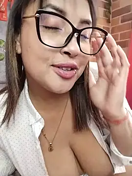 MirandaDream2 online show from August 5, 2026, 2:53 pm