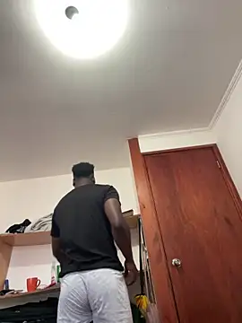 Andricastro online show from March 13, 2025, 9:26 pm