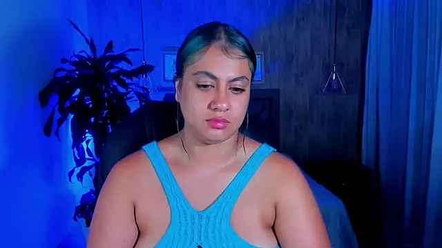 Xisu  online show from January 24, 2025, 4:05 am