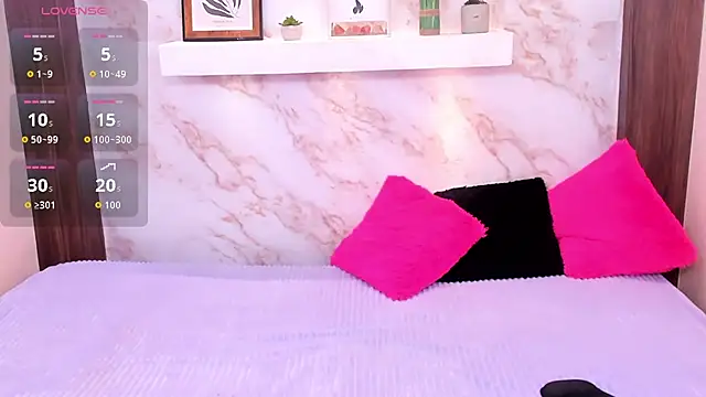 AmyBarton02 online show from February 17, 2026, 5:41 pm