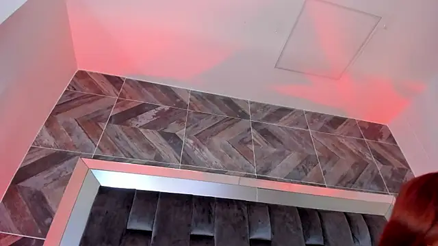 TaniaSmith1 online show from March 12, 2025, 10:39 pm