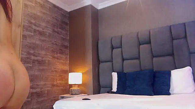 SophieWolkman online show from March 20, 2025, 1:46 am