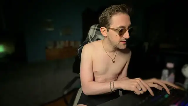 Snapshot of Stefisexy91 chatting on October 11, 2025, 8:40 pm Stefisexy91 online show from October 11, 2025, 8:40 pm