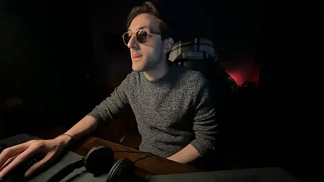 Stefisexy91 online show from February 3, 2026, 8:47 pm