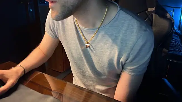 Stefisexy91 online show from February 6, 2026, 9:18 pm