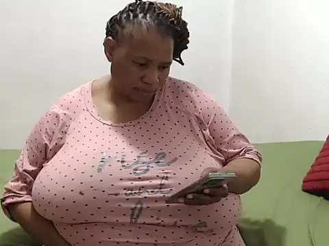 Snapshot of Bustyslave48 chatting on June 22, 2026, 6:10 am Bustyslave48 online show from June 22, 2026, 6:10 am