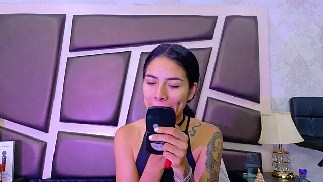 NicoleEsposito online show from June 26, 2026, 12:53 pm
