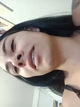 NicoleEsposito online show from July 25, 2026, 12:47 pm