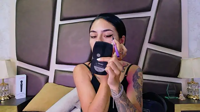 NicoleEsposito online show from July 27, 2026, 12:45 pm