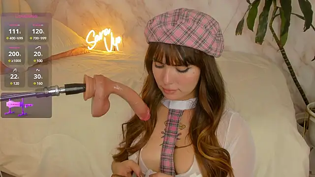 Snapshot of Saravipper1 chatting on December 8, 2024, 4:14 am Saravipper1 online show from December 8, 2024, 4:14 am