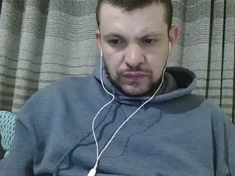 camiloking1720 online show from January 31, 2025, 6:46 am