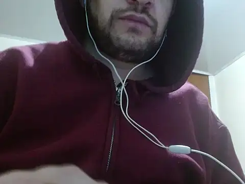 camiloking1720 online show from October 16, 2025, 5:25 pm