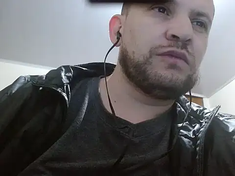 camiloking1720 online show from January 7, 2026, 2:08 pm