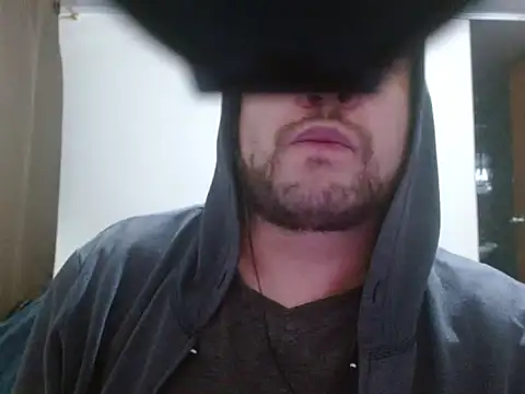 camiloking1720 online show from February 10, 2026, 8:18 am