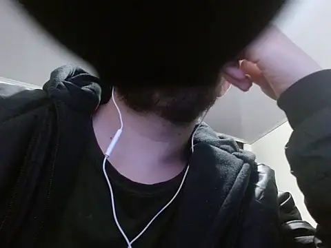 camiloking1720 online show from March 20, 2026, 11:53 pm