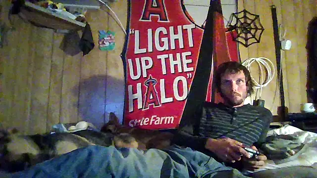 Snapshot of luke_thighwalker2469 chatting on January 5, 2025, 8:32 am luke thighwalker2469 online show from January 5, 2025, 8:32 am