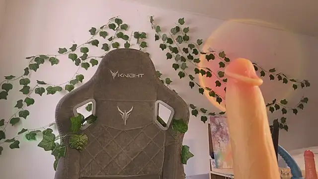 mariel a gold online show from February 18, 2026, 7:15 am