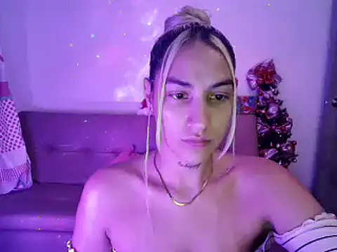 Snapshot of mandy_berrys chatting on December 17, 2024, 3:06 am mandy berrys online show from December 17, 2024, 3:06 am