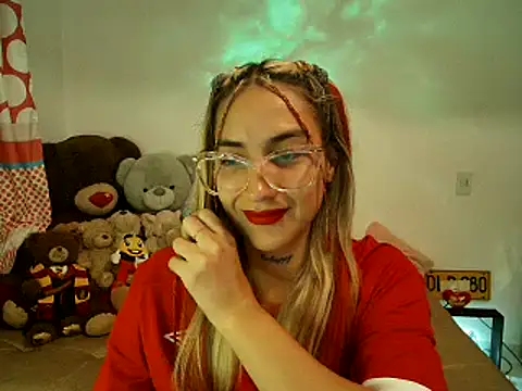 Snapshot of mandy_berrys chatting on February 13, 2025, 5:16 am mandy berrys online show from February 13, 2025, 5:16 am