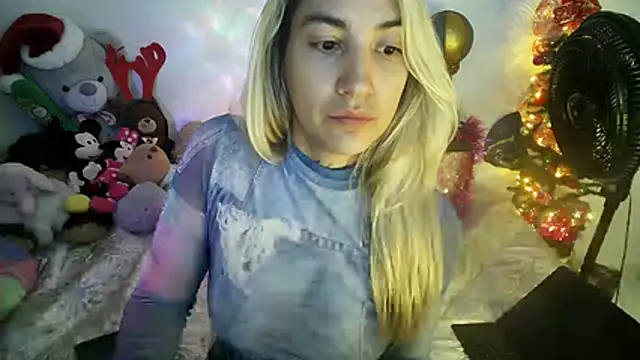 Snapshot of mandy_berrys chatting on December 21, 2025, 6:53 am mandy berrys online show from December 21, 2025, 6:53 am